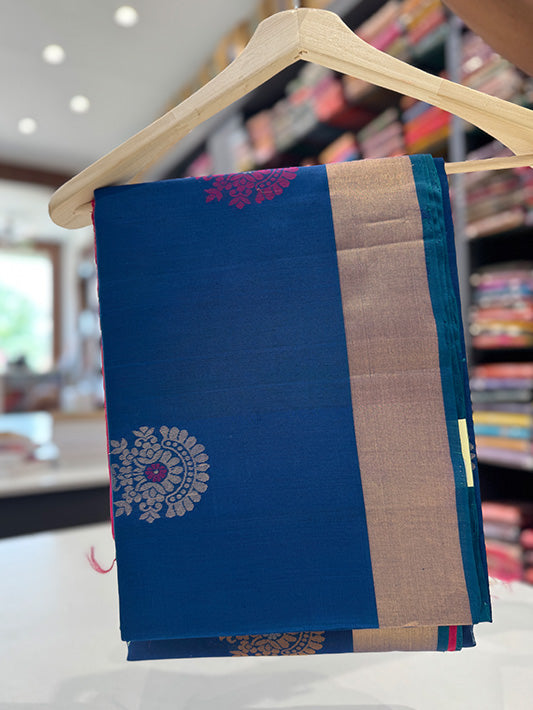 Handloom cotton saree